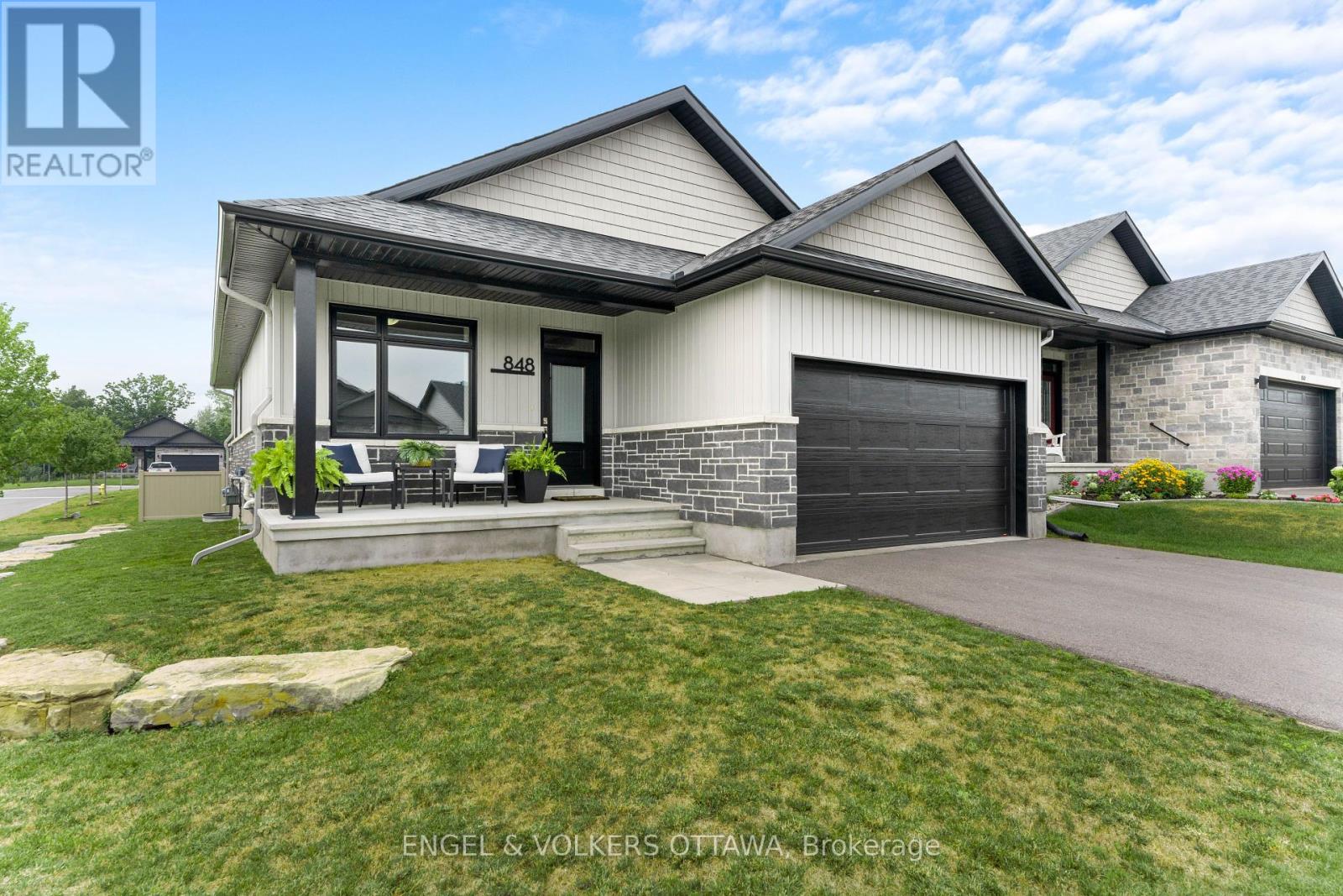848 Reaume Street