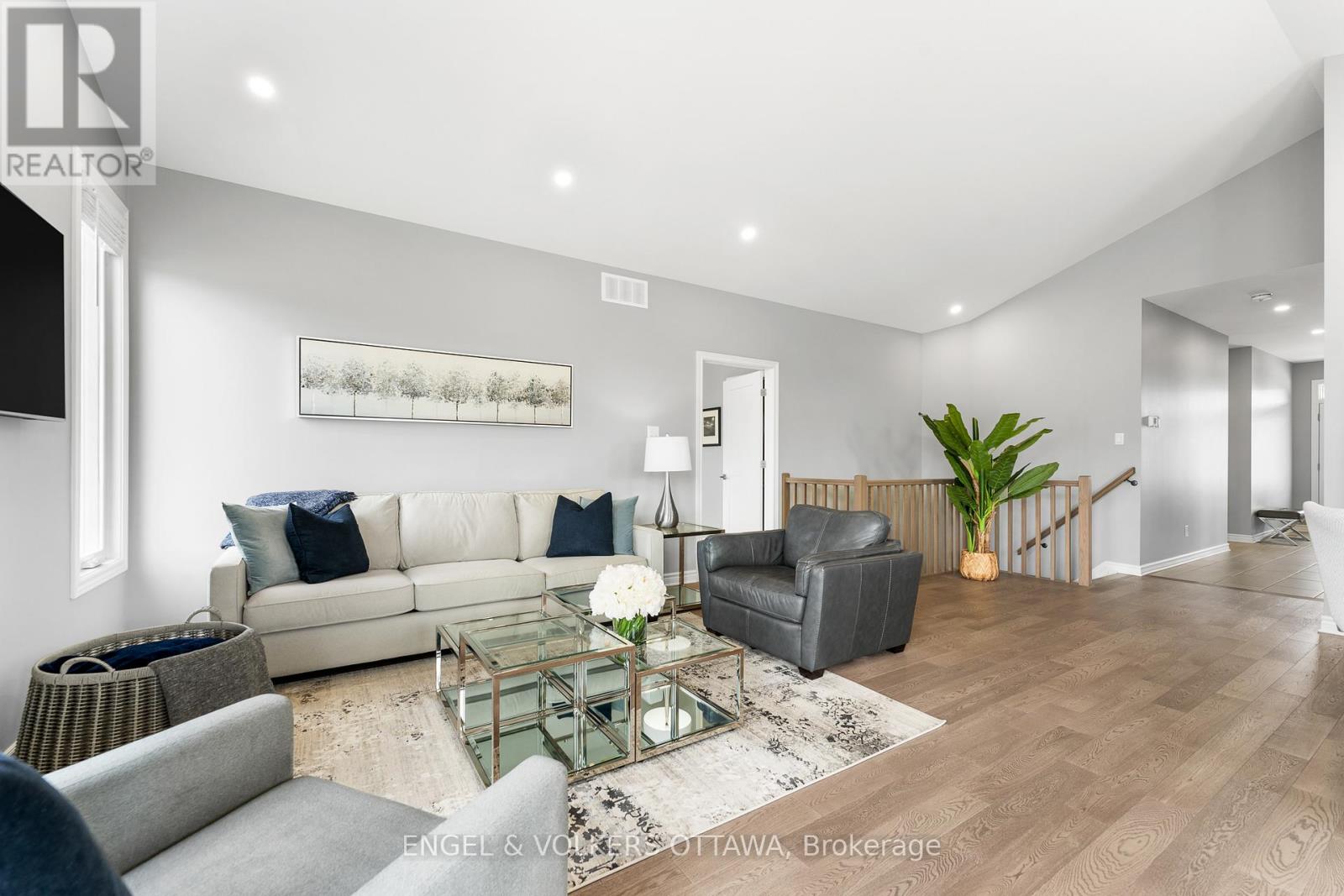 848 Reaume Street