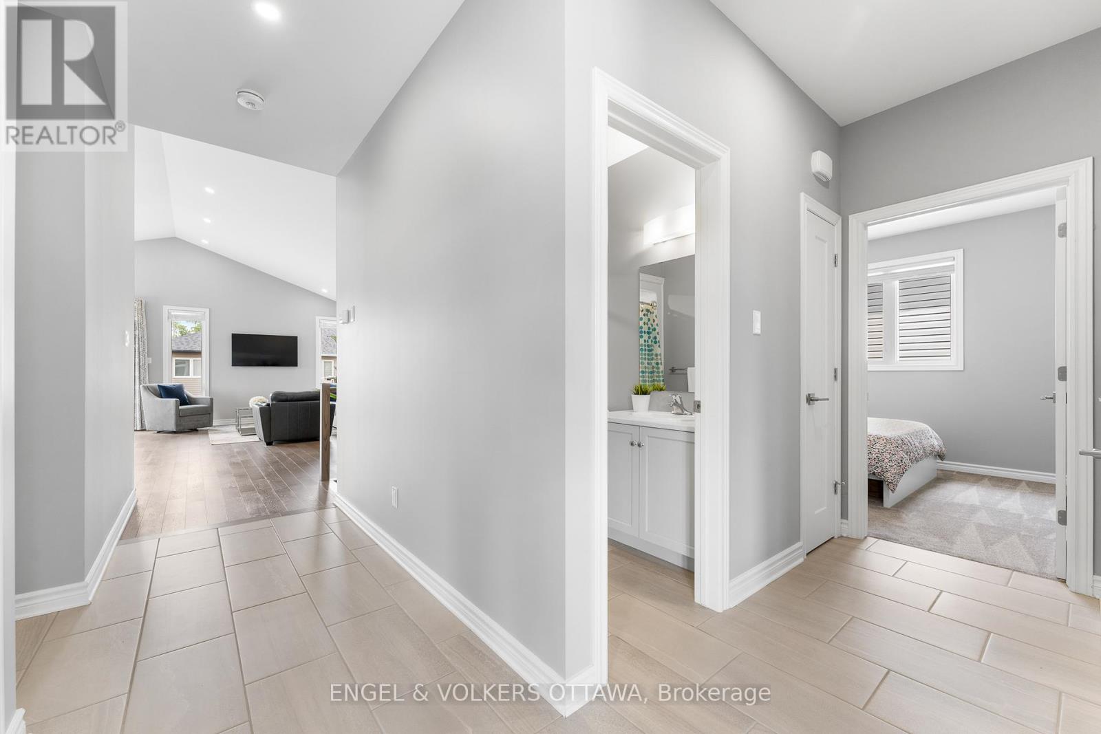 848 Reaume Street