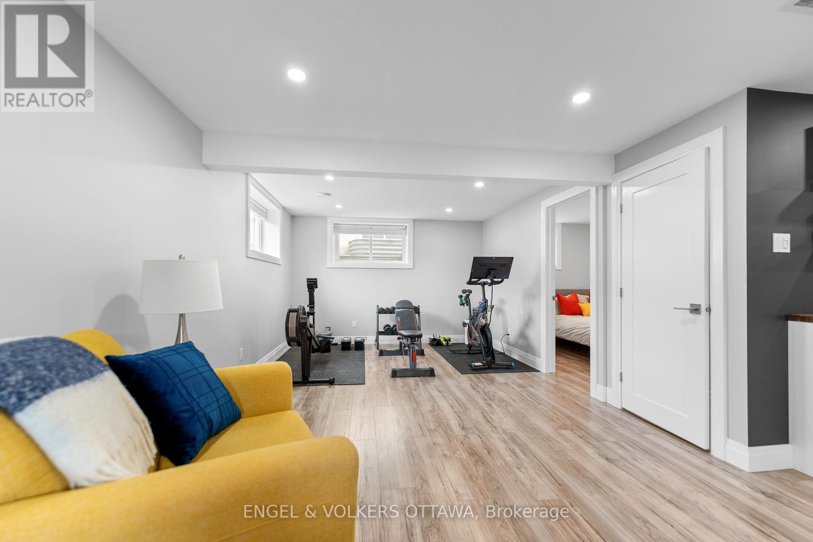 848 Reaume Street