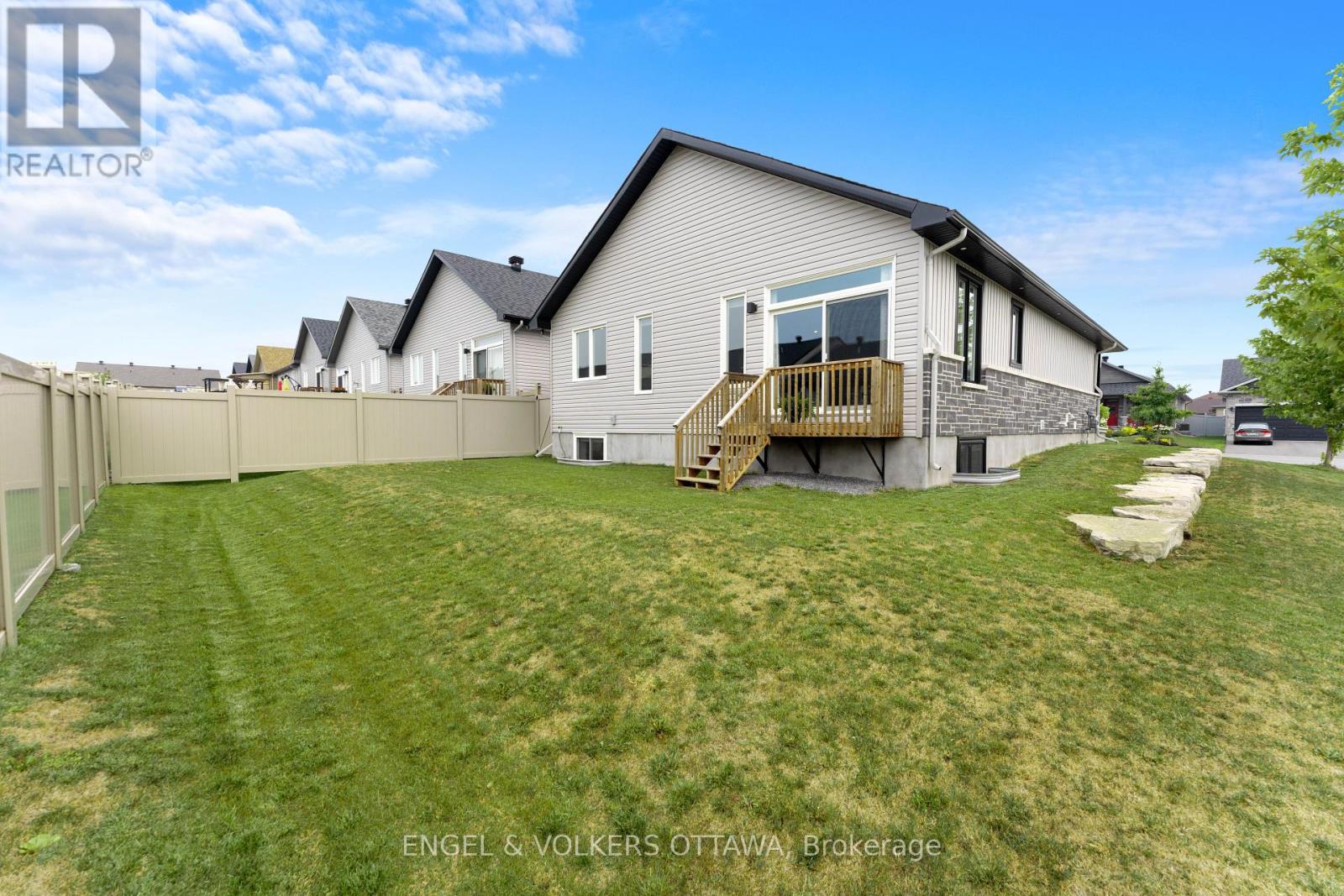 848 Reaume Street