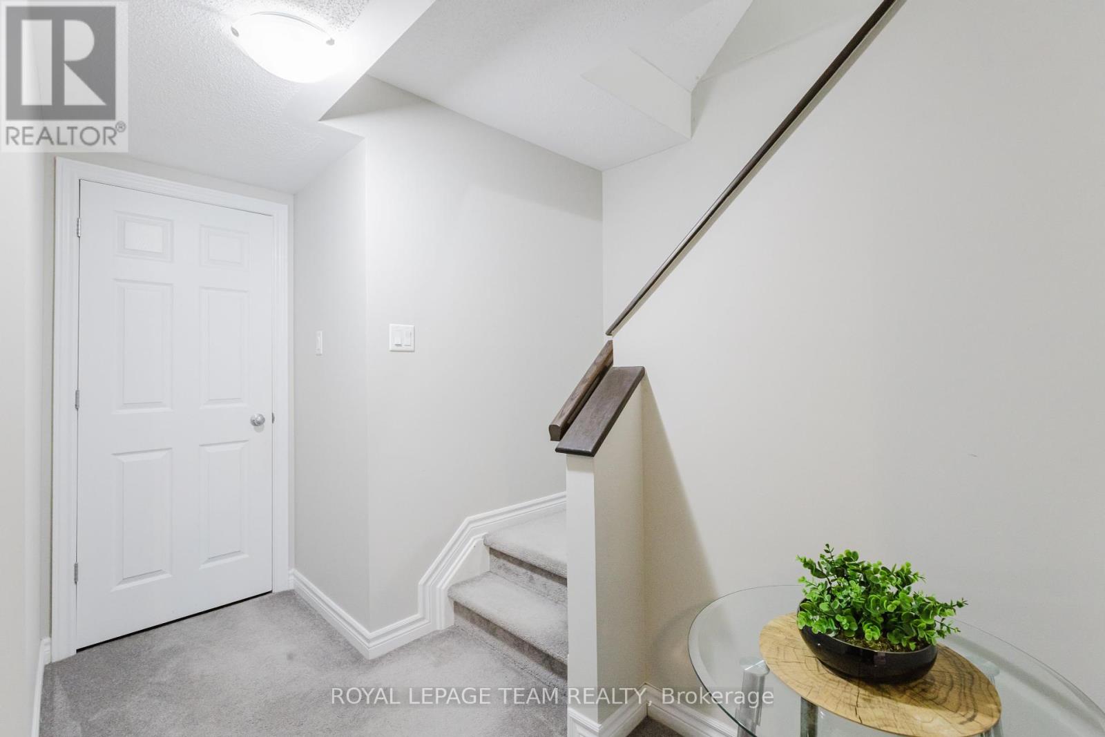 121 Mancini Way