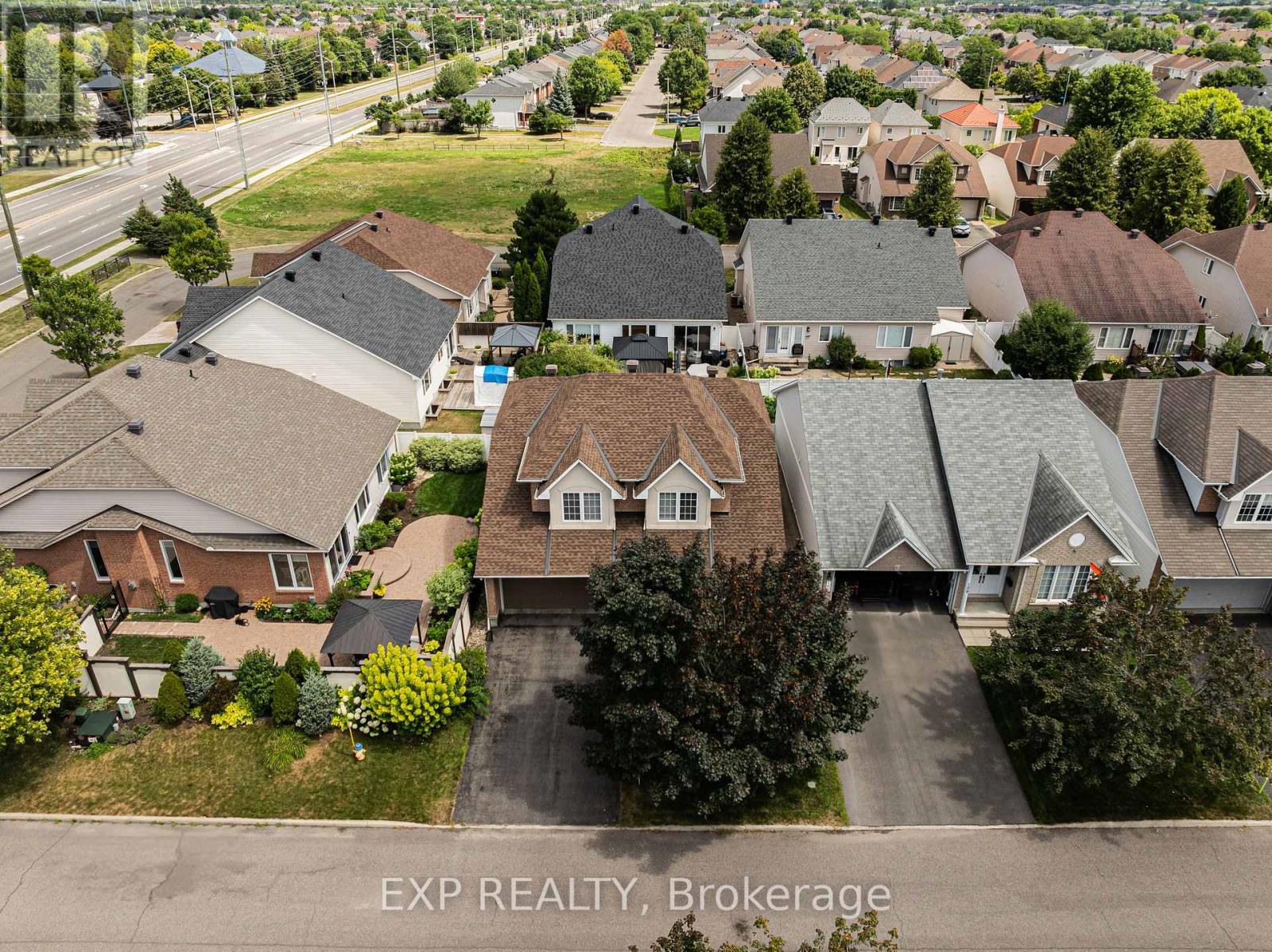 111 Coursier Crescent
