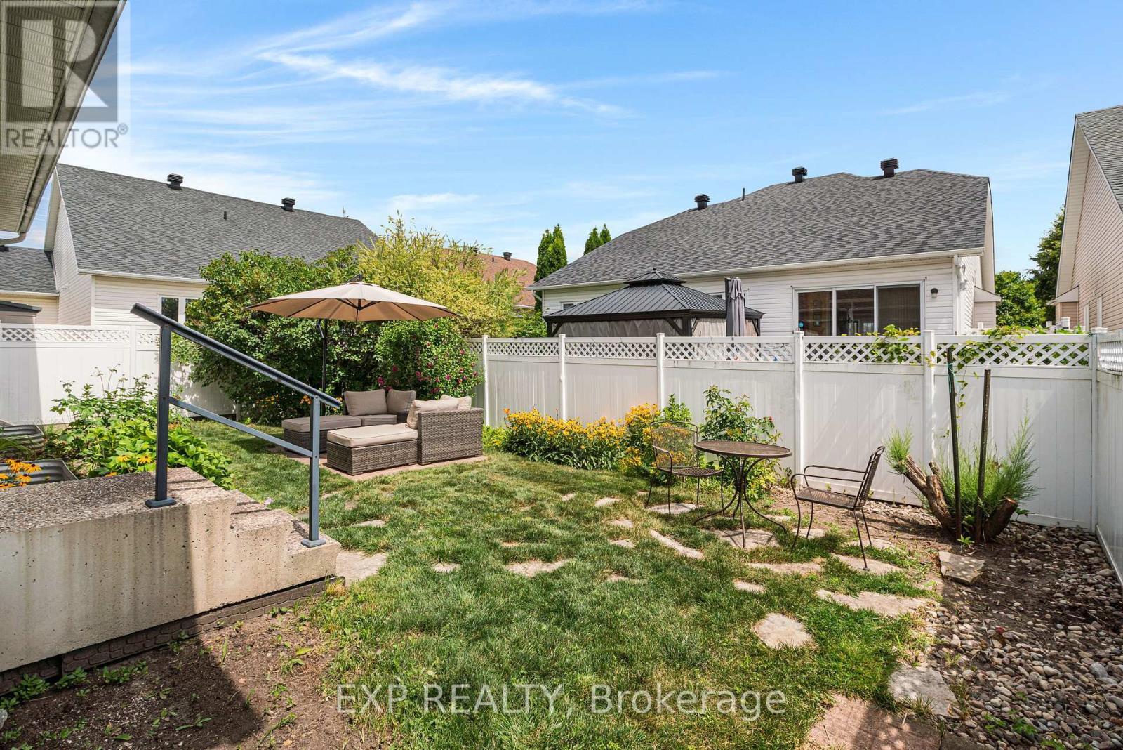 111 Coursier Crescent