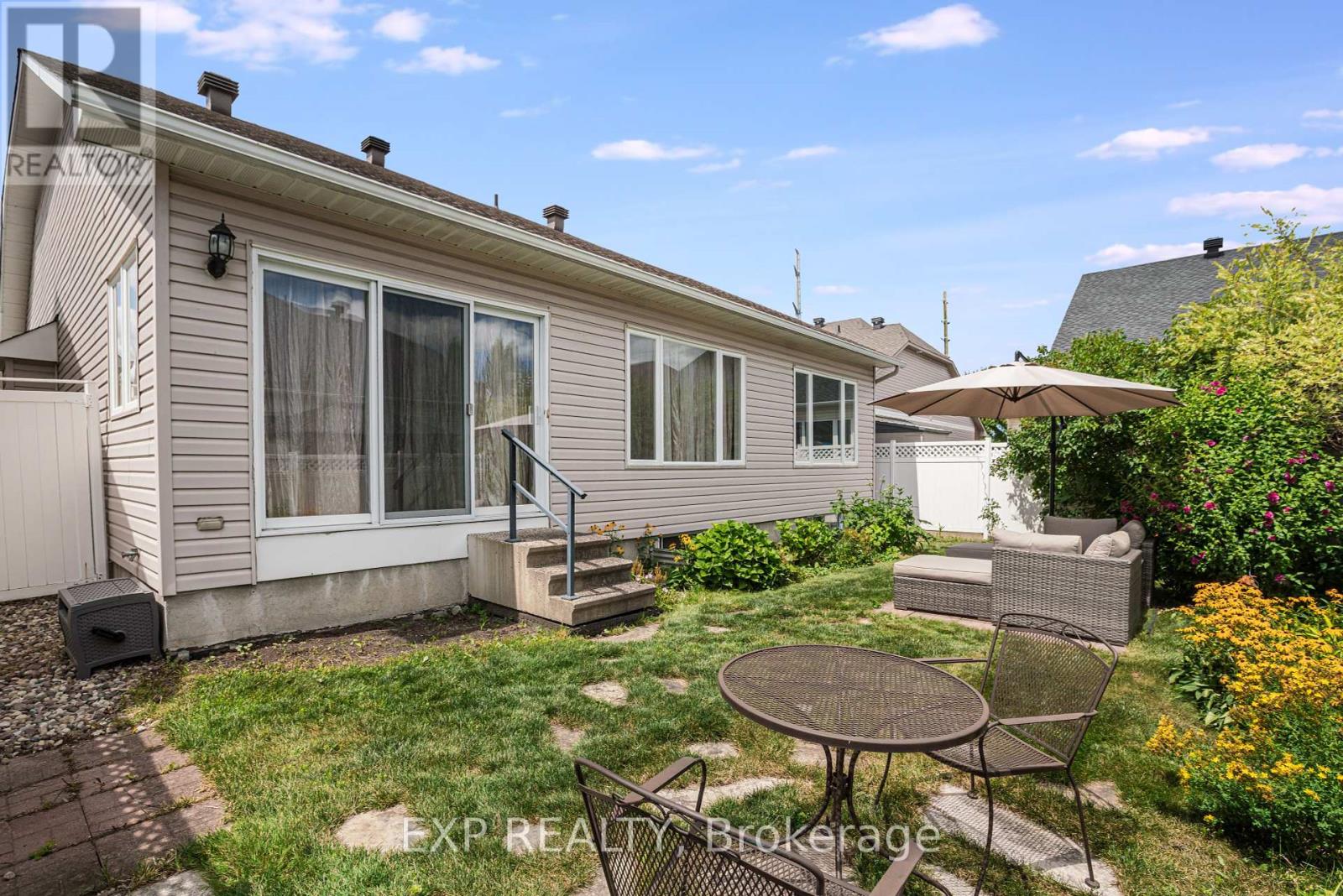 111 Coursier Crescent