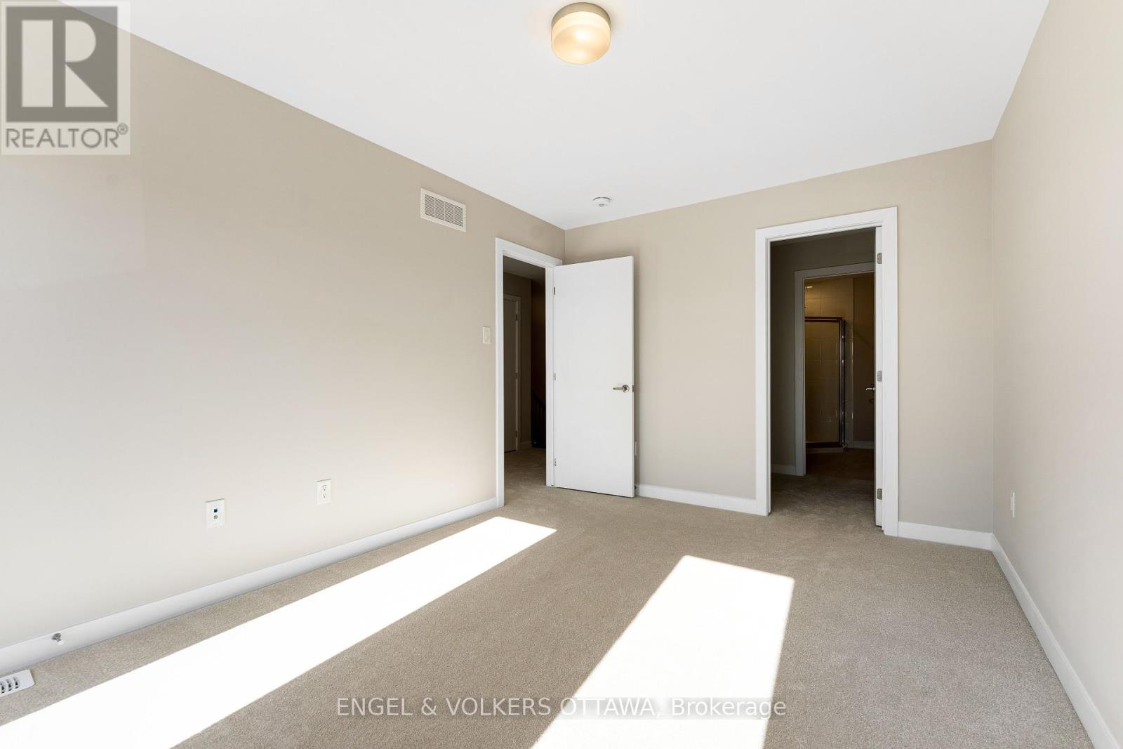 328 Catsfoot Walk