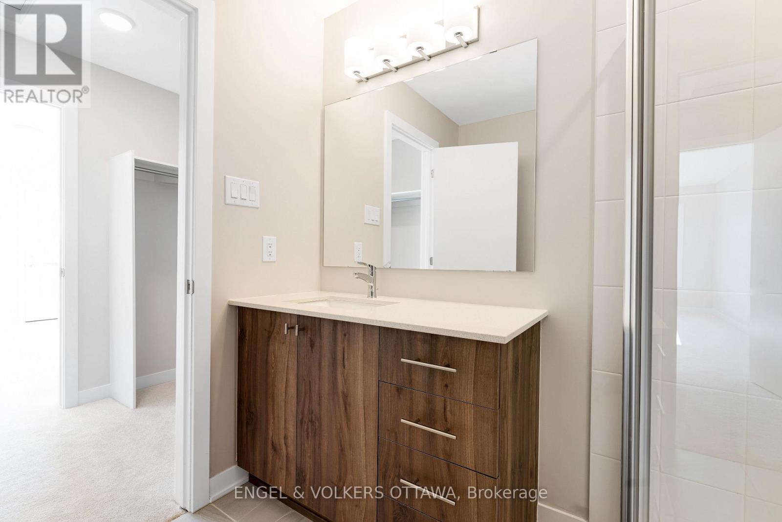 328 Catsfoot Walk