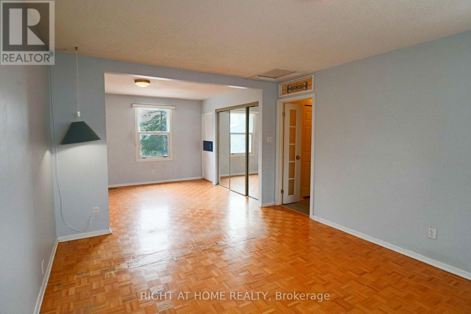 841 Thorndale Drive