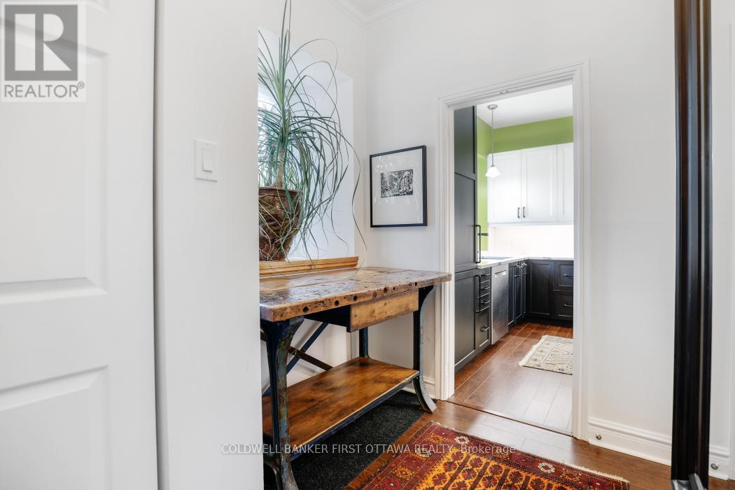 109 - 1 Rosamond Street