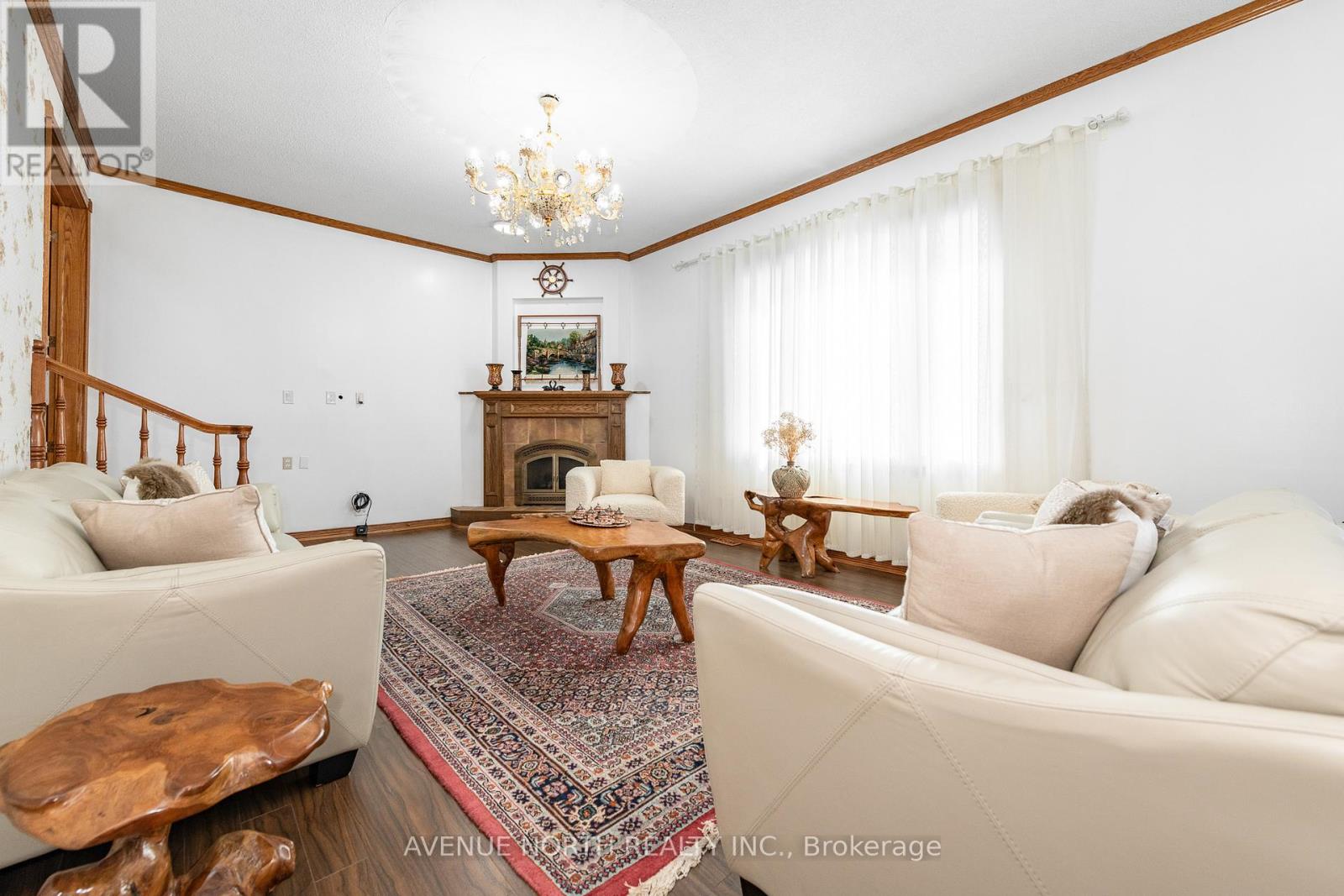 2310 Russland Road