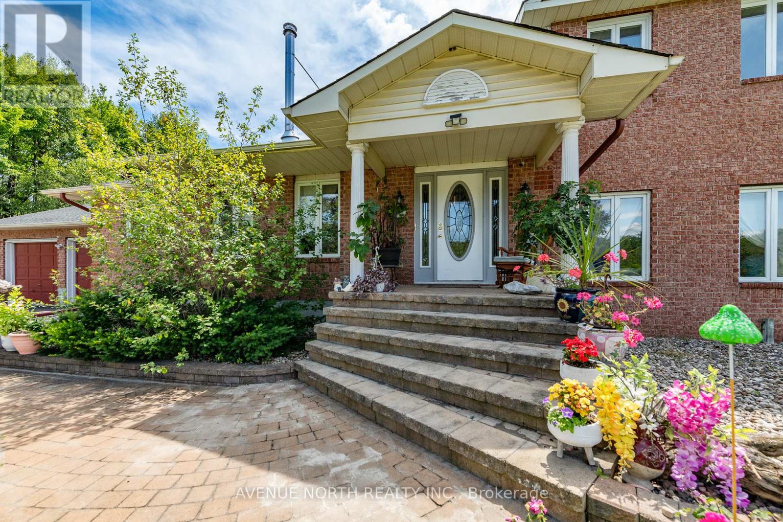 2310 Russland Road