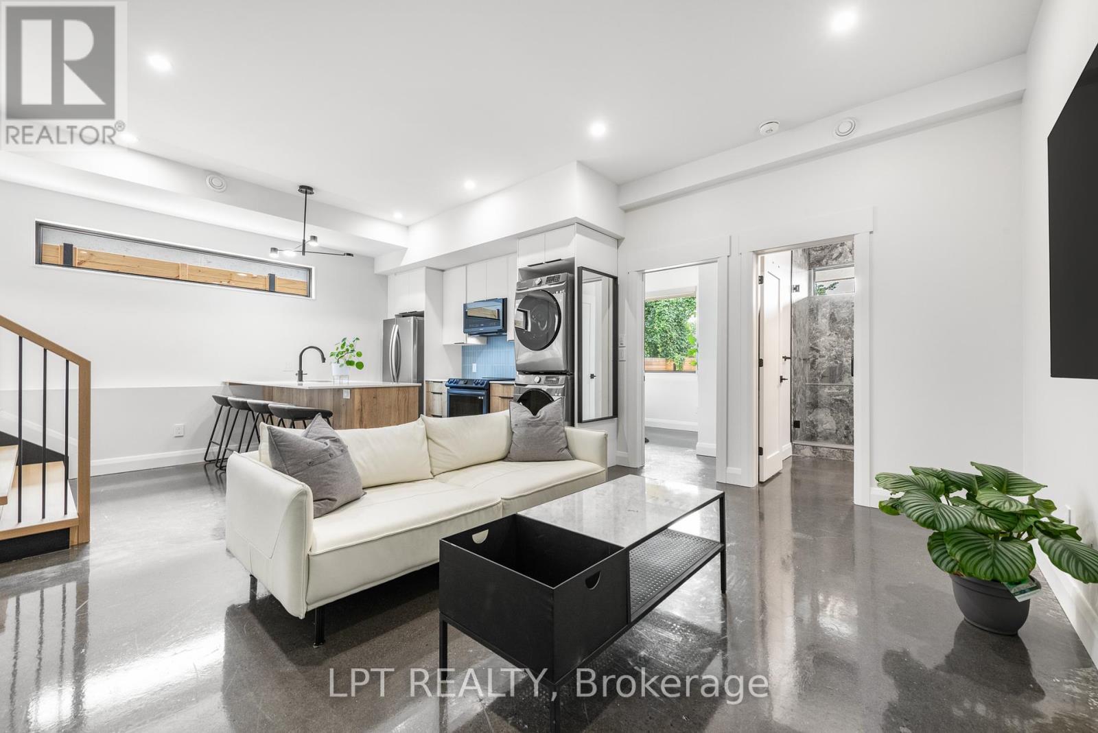 322 Perrier Avenue