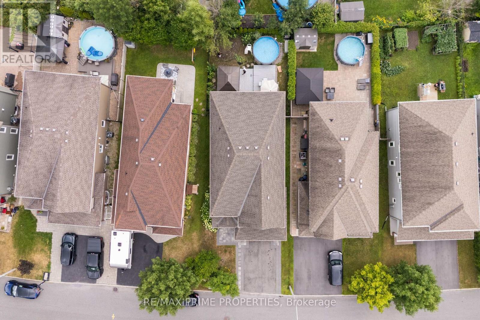 526 Golden Sedge Way