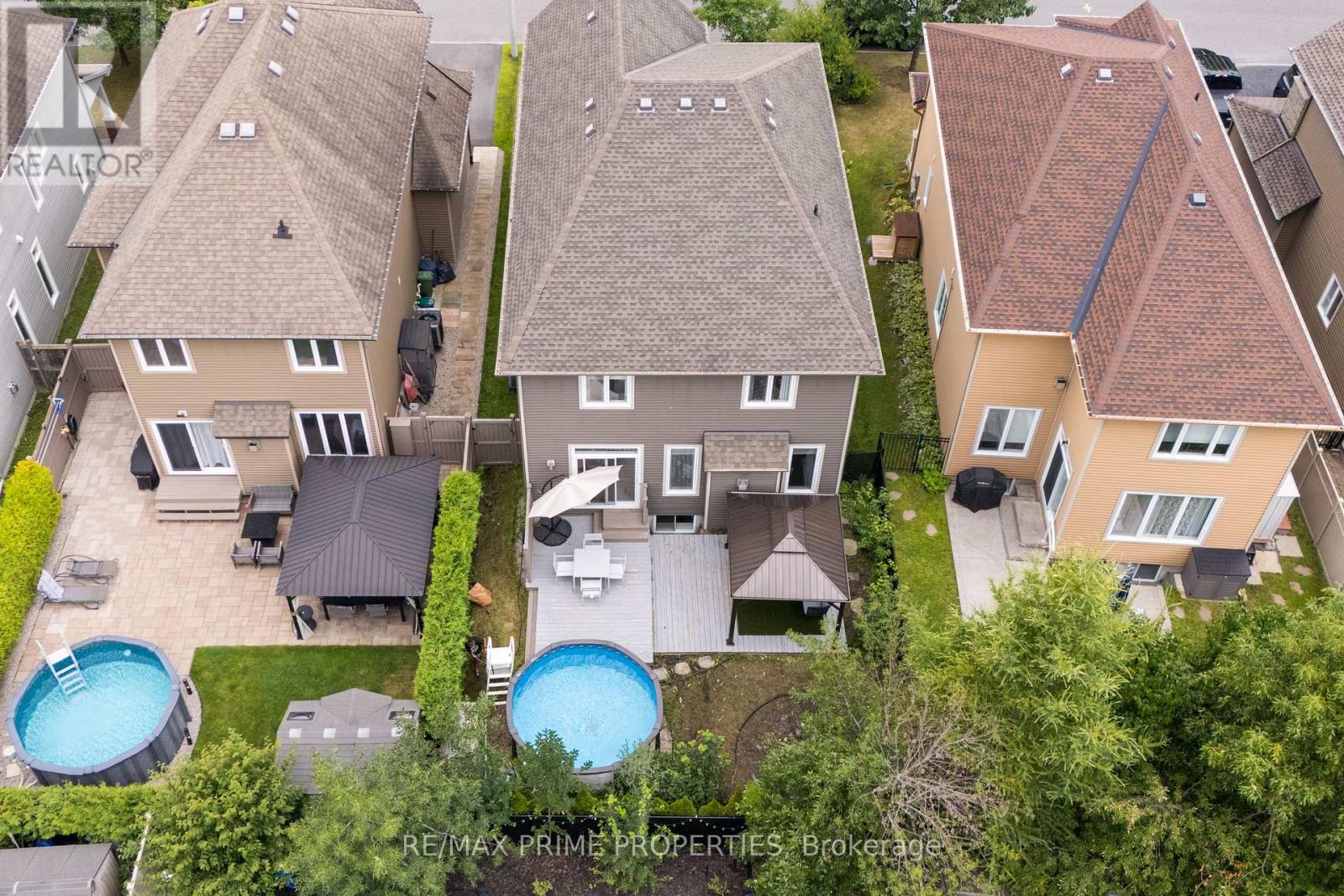 526 Golden Sedge Way