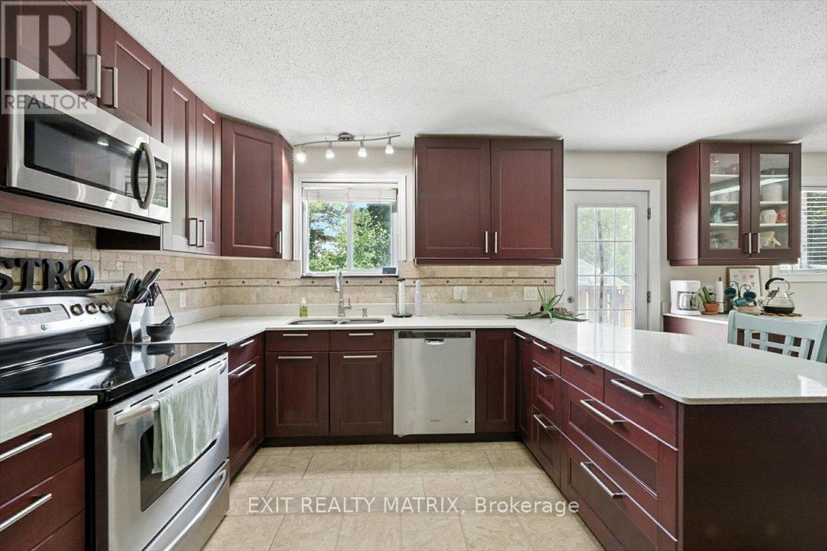 3333 White Spruce Street