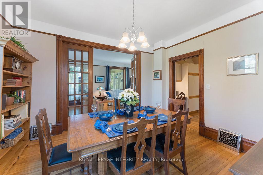 72 Lakeshore Drive