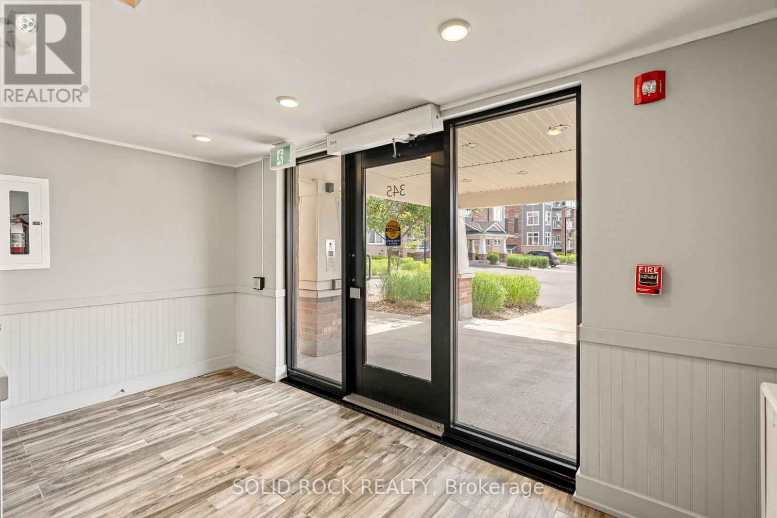 301 - 345 Elizabeth Cosgrove Private