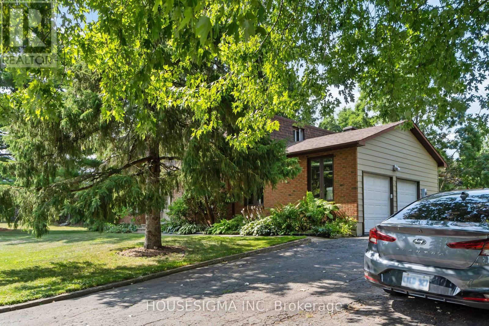 62 Hurd Street