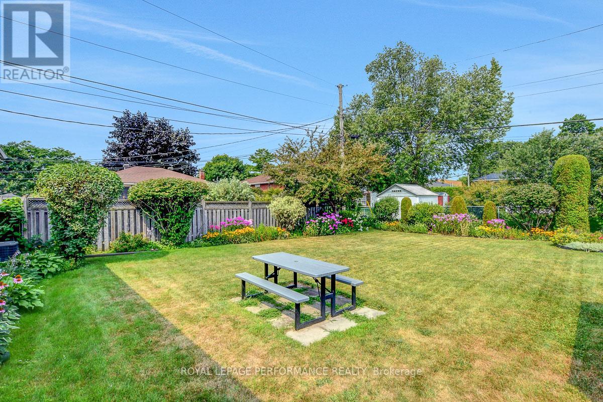 617 Gardenvale Road