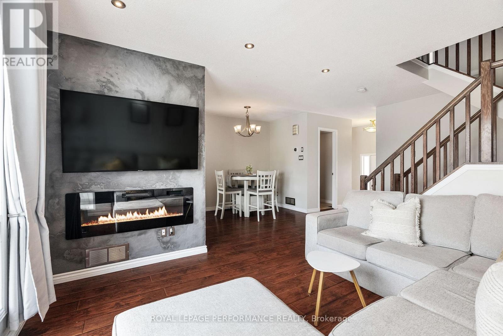 1631 Greywood Drive