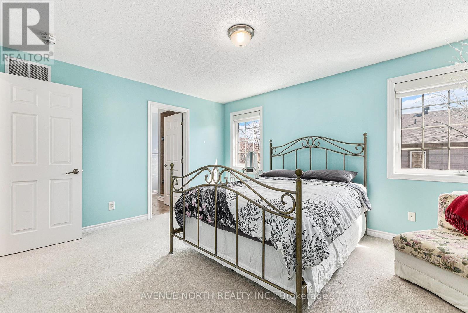 30 Solaris Drive
