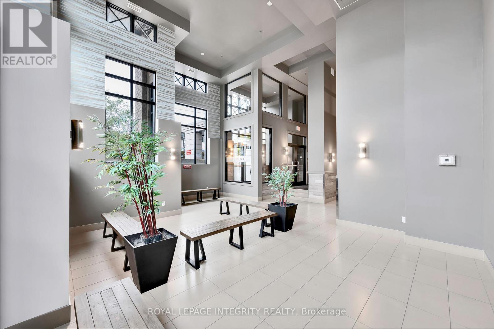 507 - 429 Kent Street