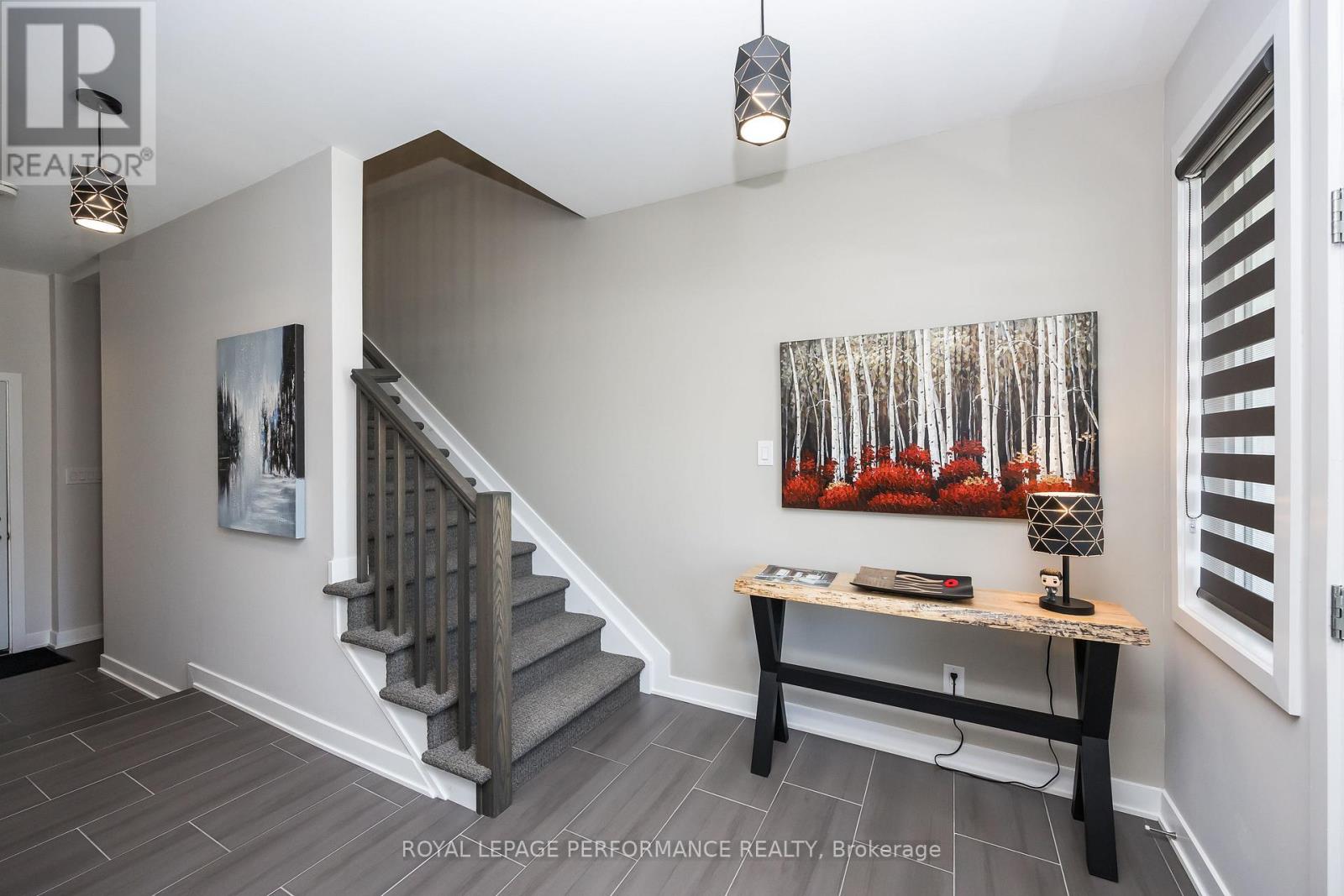 816 Bascule Place