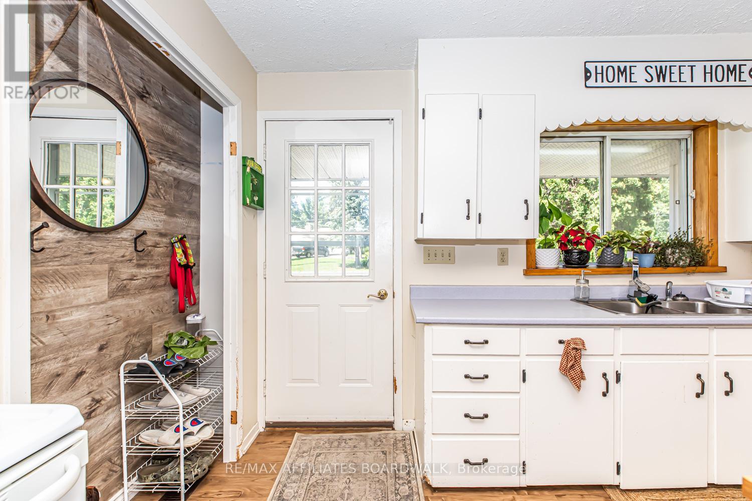 307 Donald B Munro Drive, Unit 303