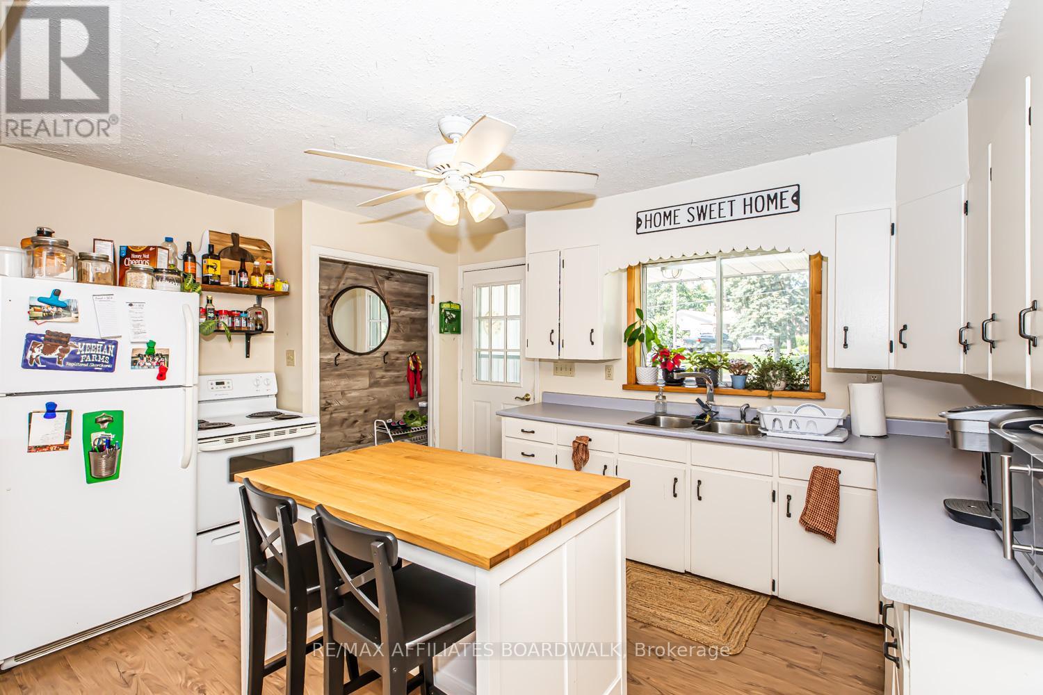 307 Donald B Munro Drive, Unit 303