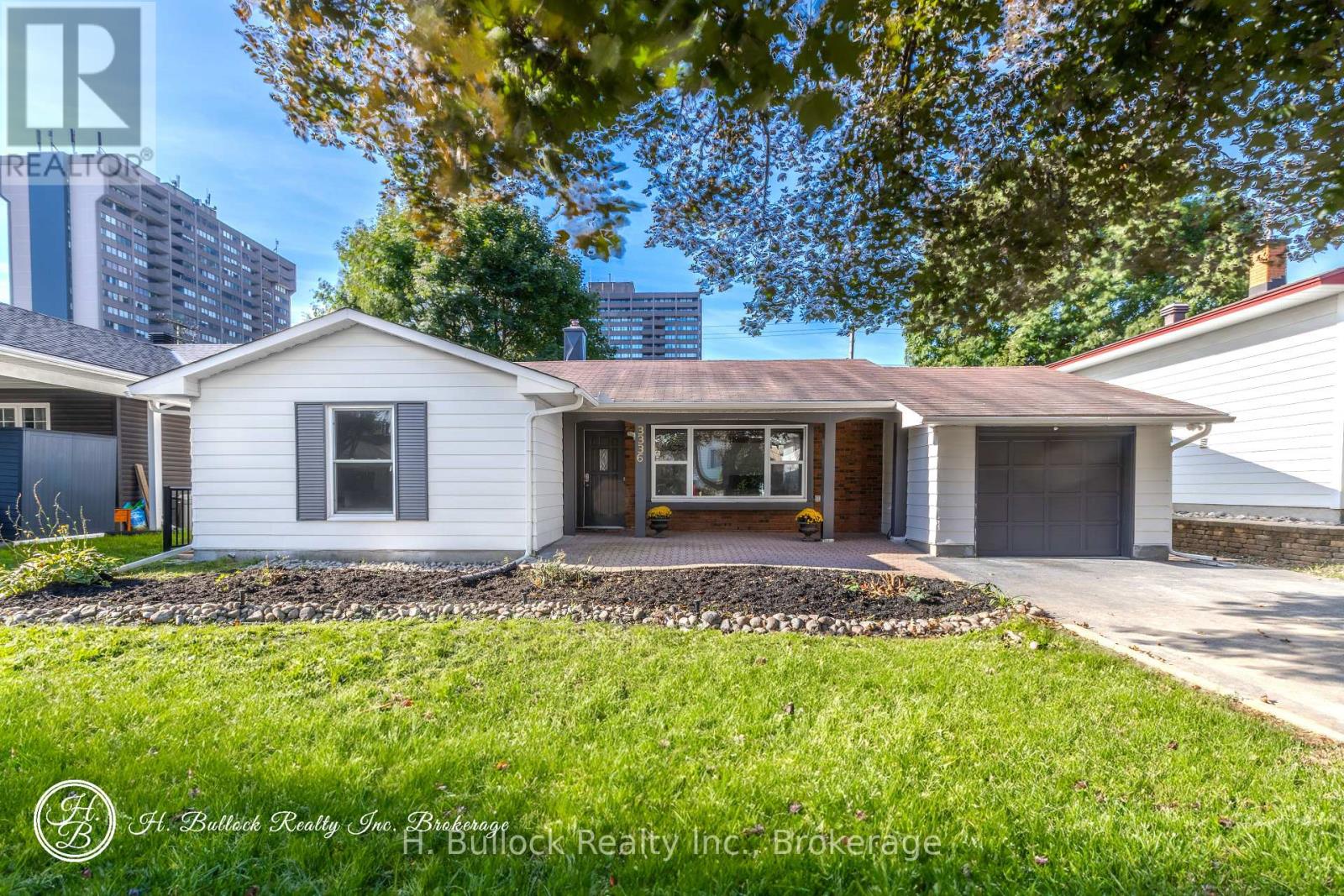 3336 Kodiak Street