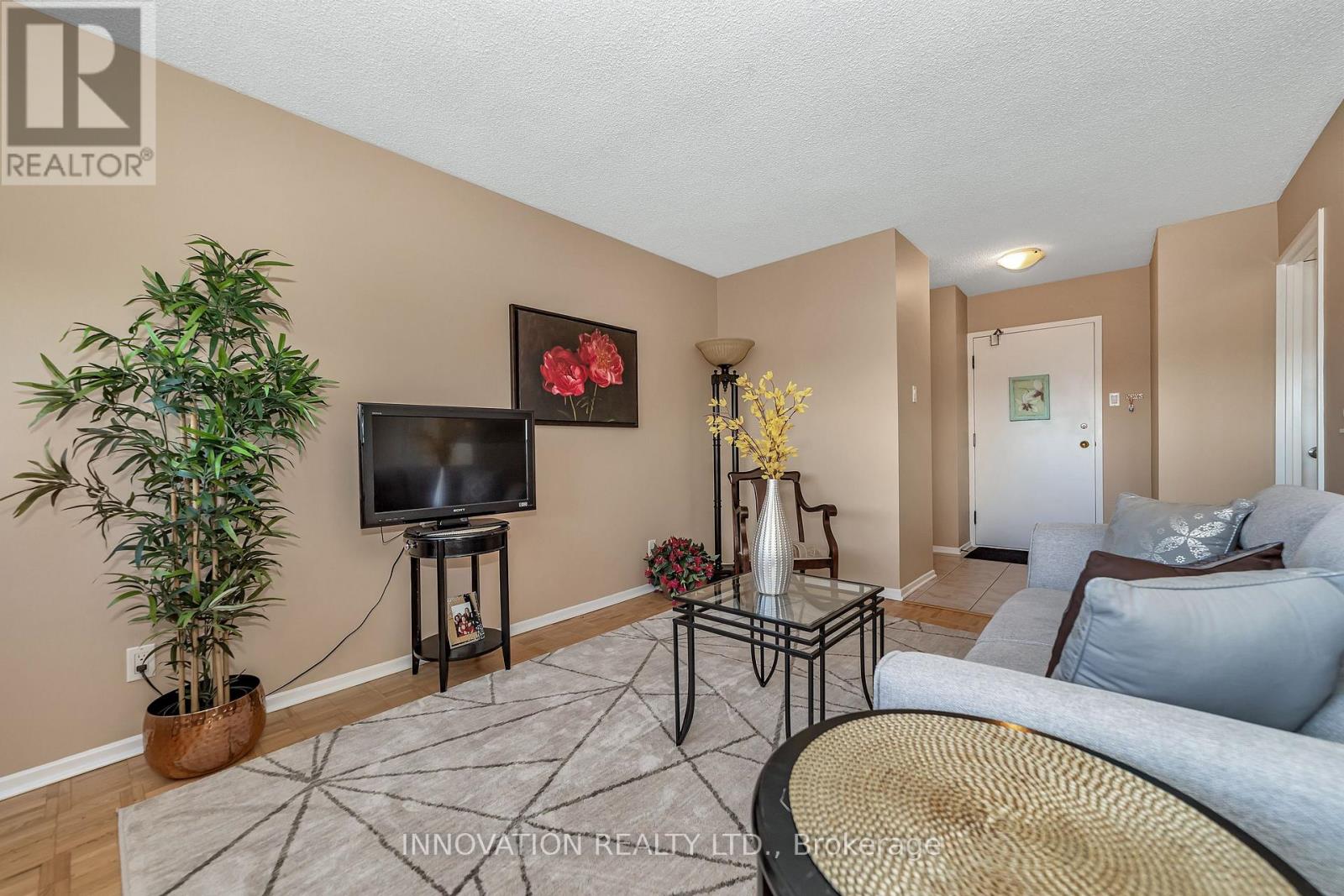 908 - 1285 Cahill Drive