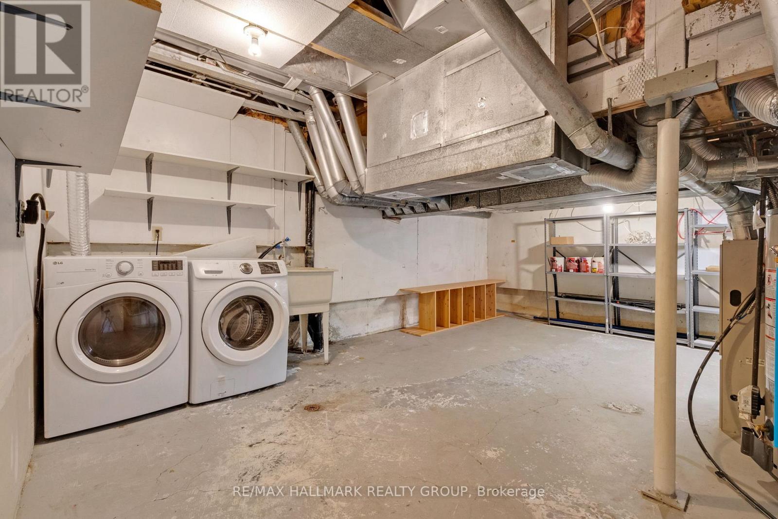 12f Larkshire Lane