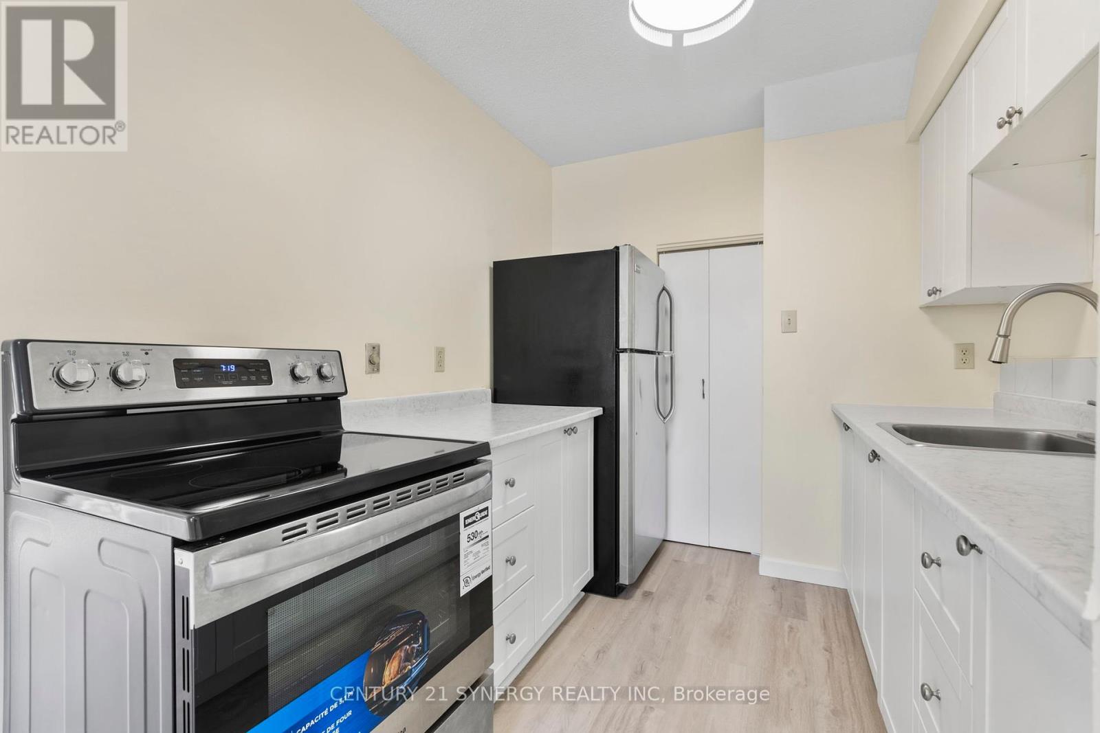 26b Sonnet Crescent