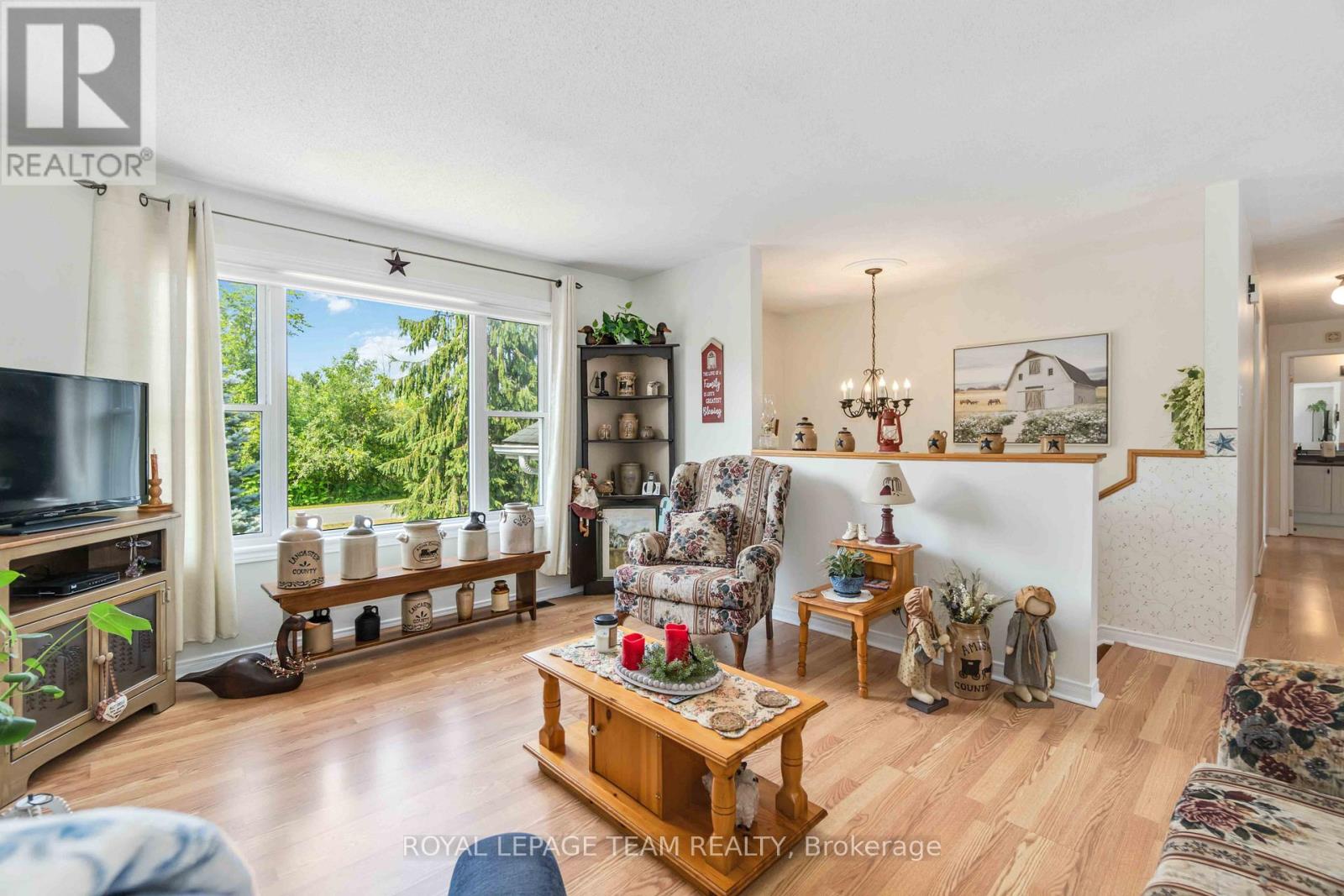 14 Mountain Ash Drive