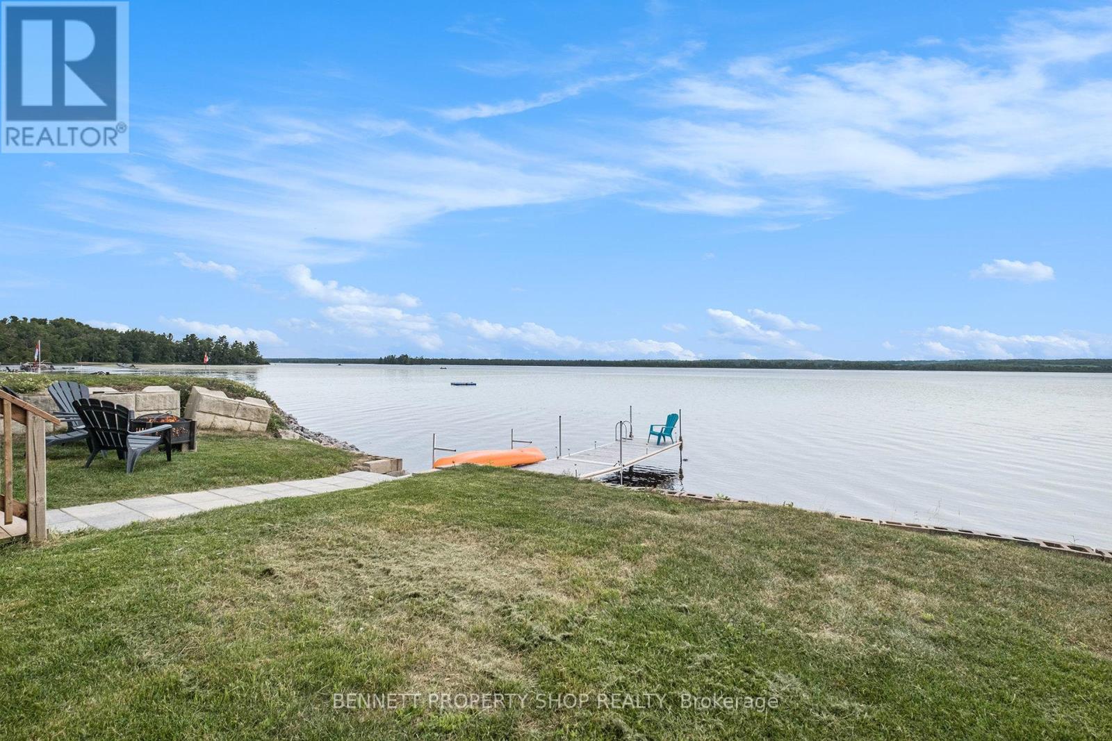 3020 Black Bay Lane