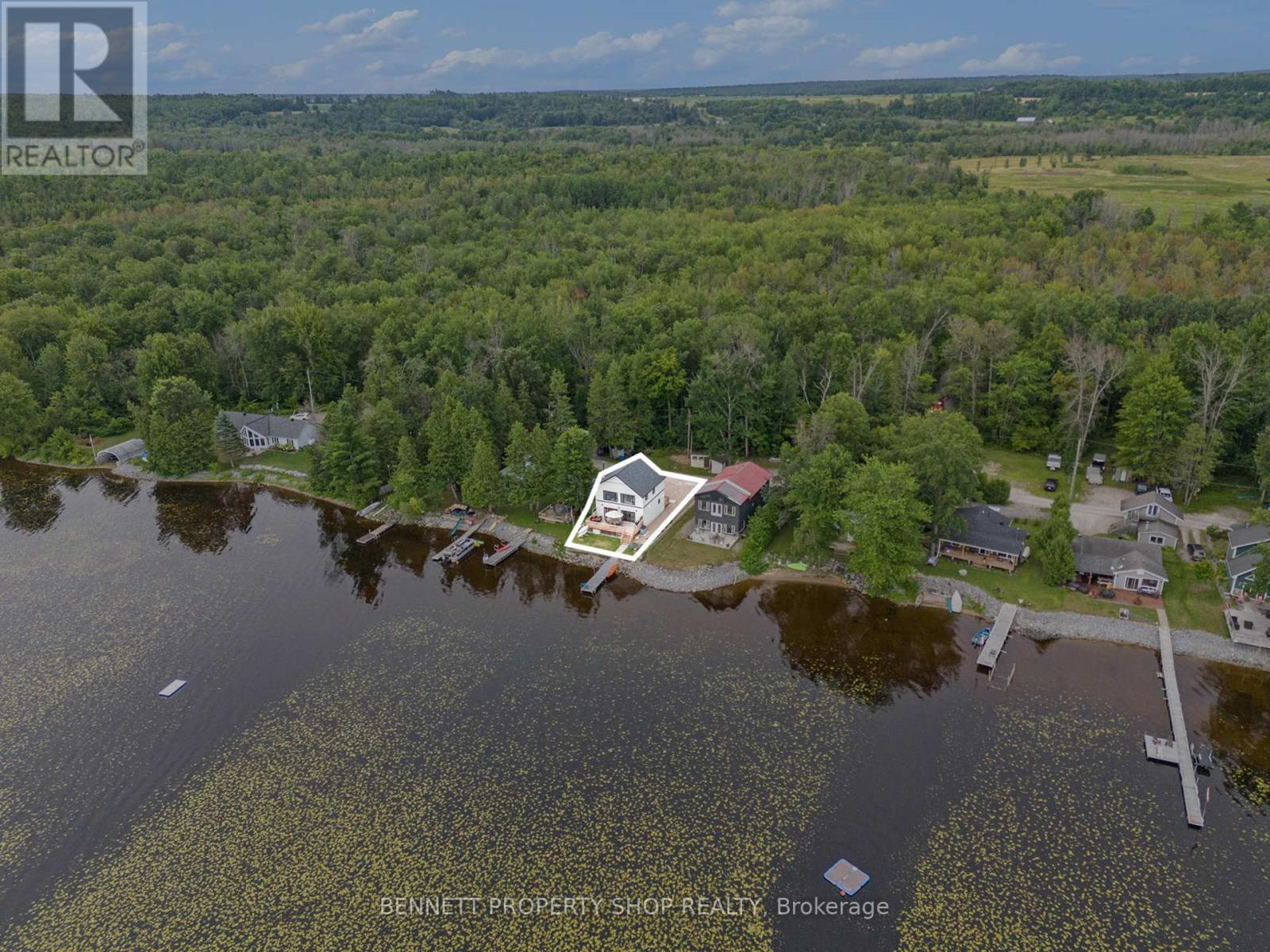 3020 Black Bay Lane