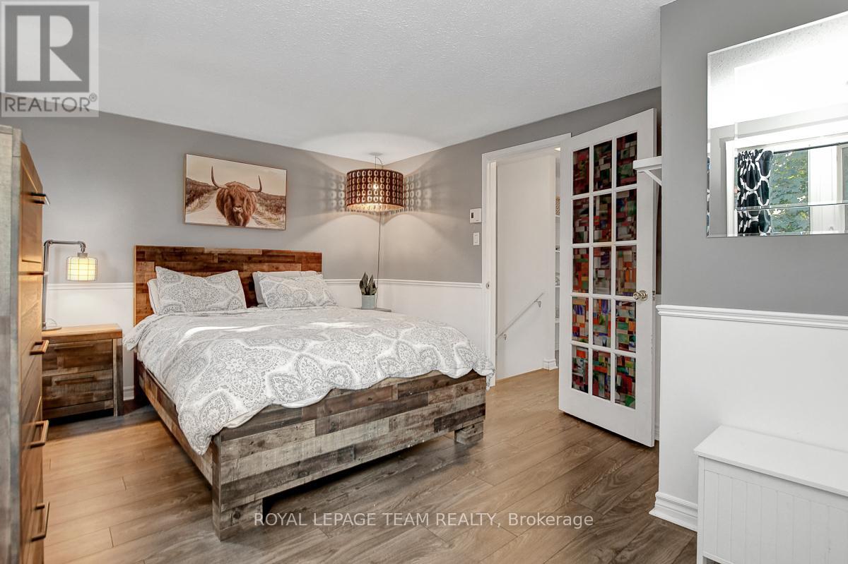 15 - 1302 Alness Court