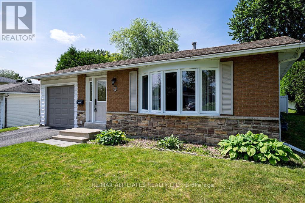 22 Red Maple Crescent