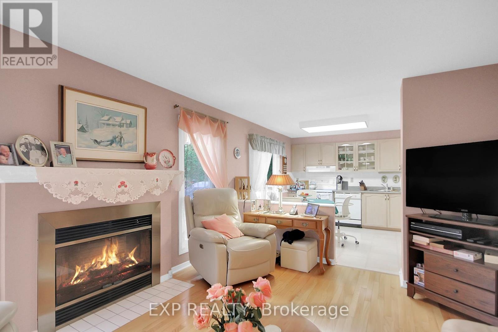 2104 Gardenway Drive