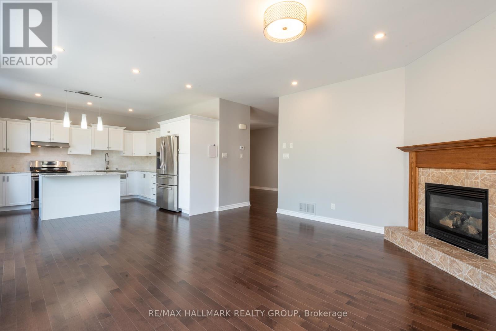 217 Fountainhead Drive