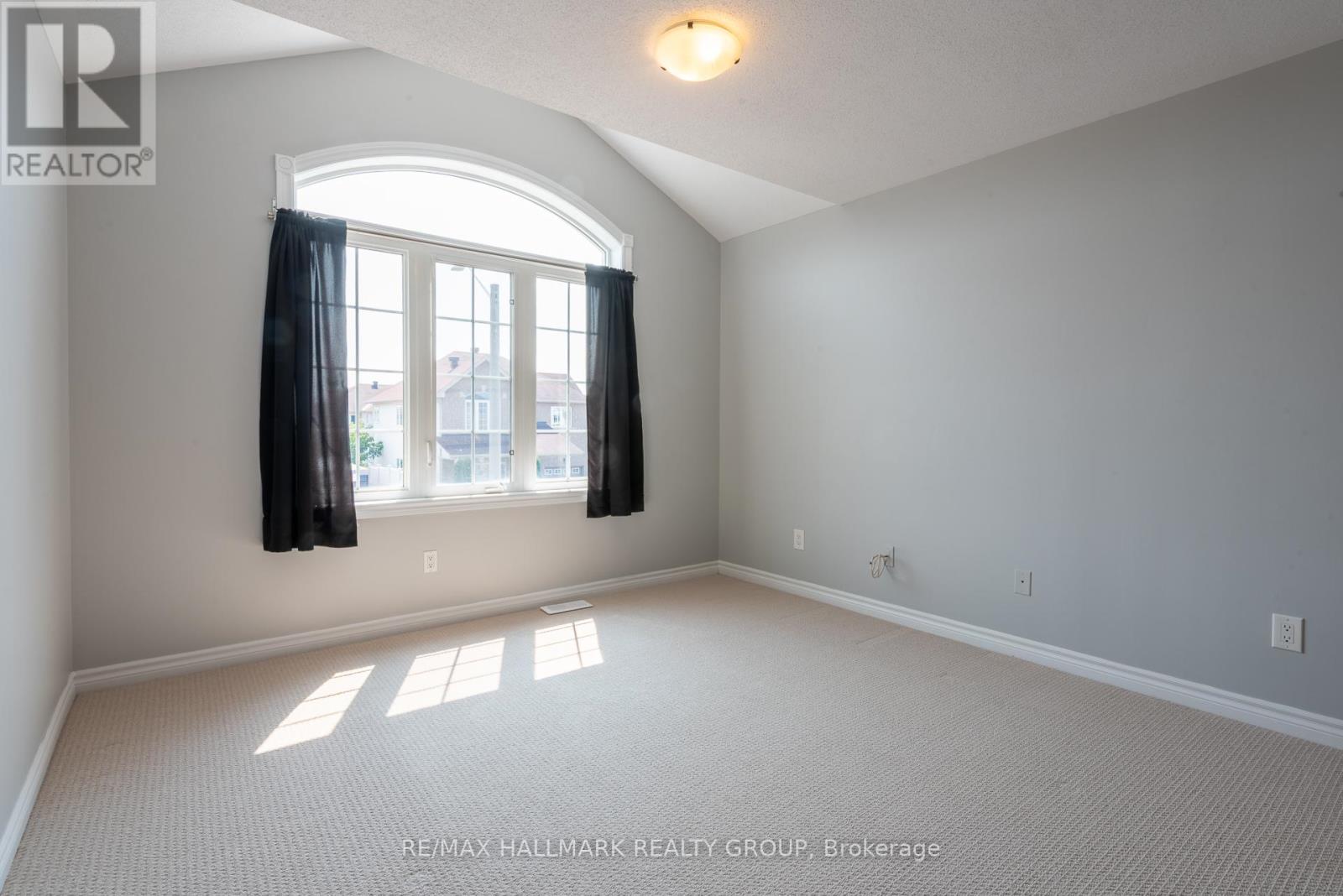 217 Fountainhead Drive