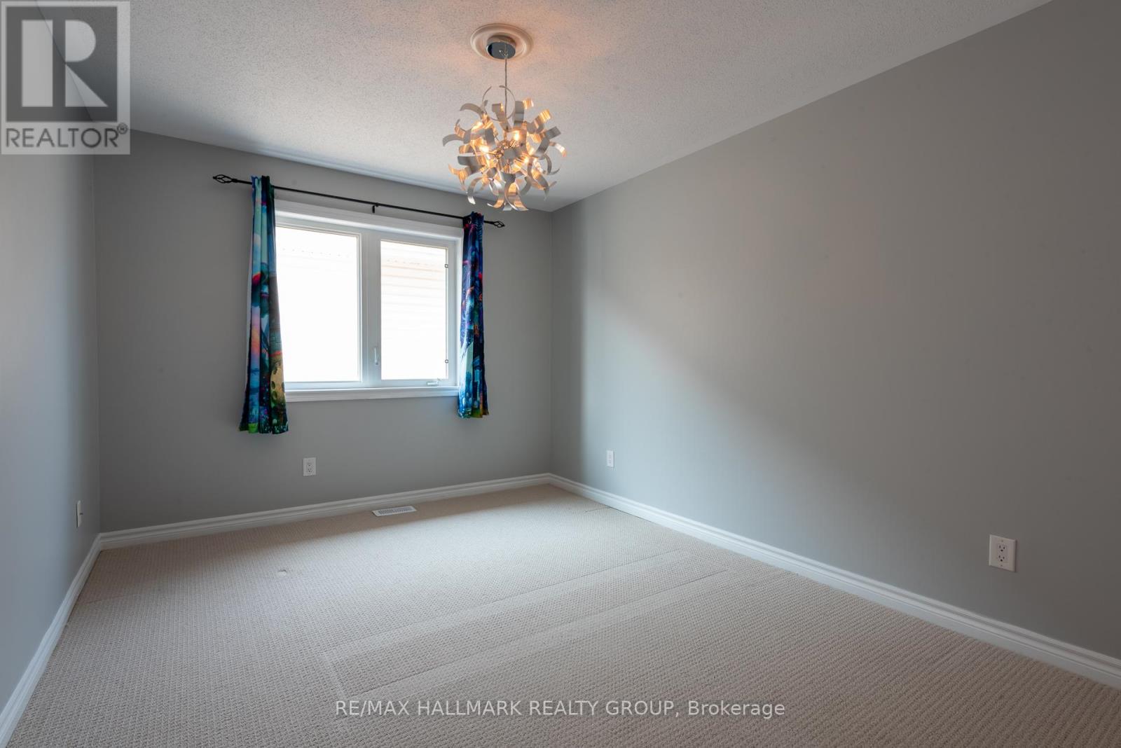 217 Fountainhead Drive