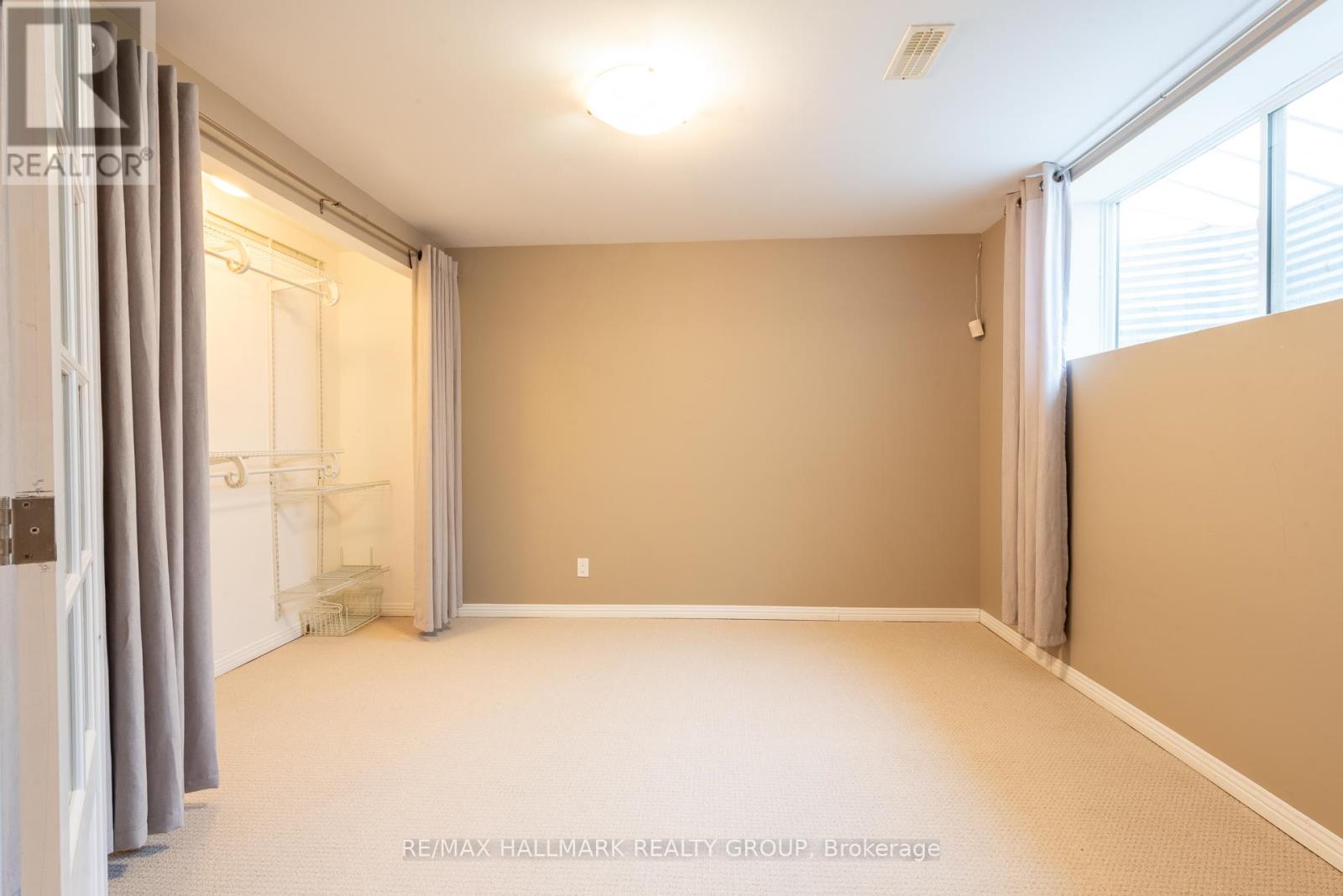 217 Fountainhead Drive
