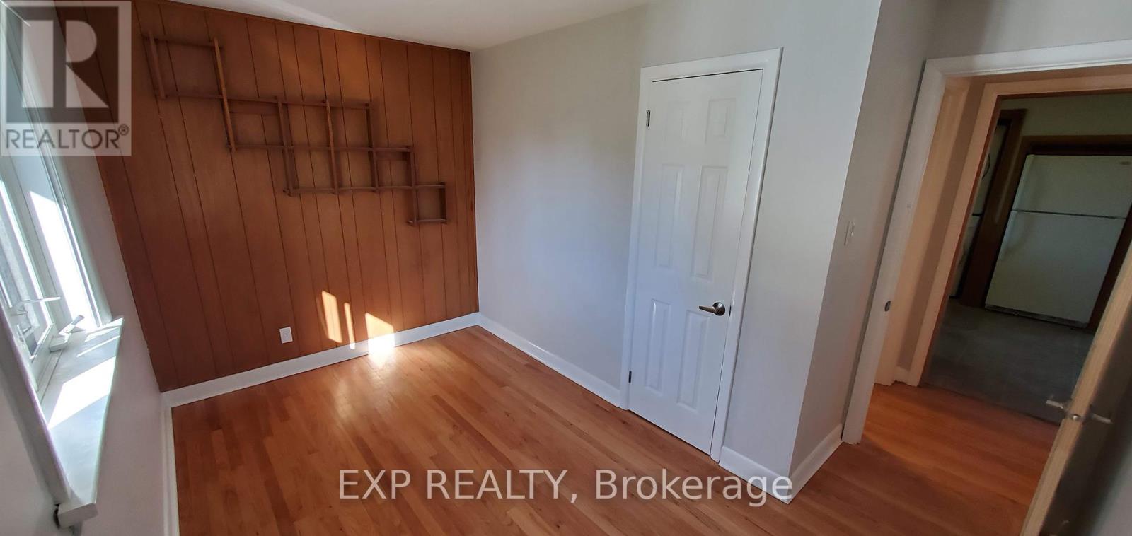 113 Ridgefield Crescent