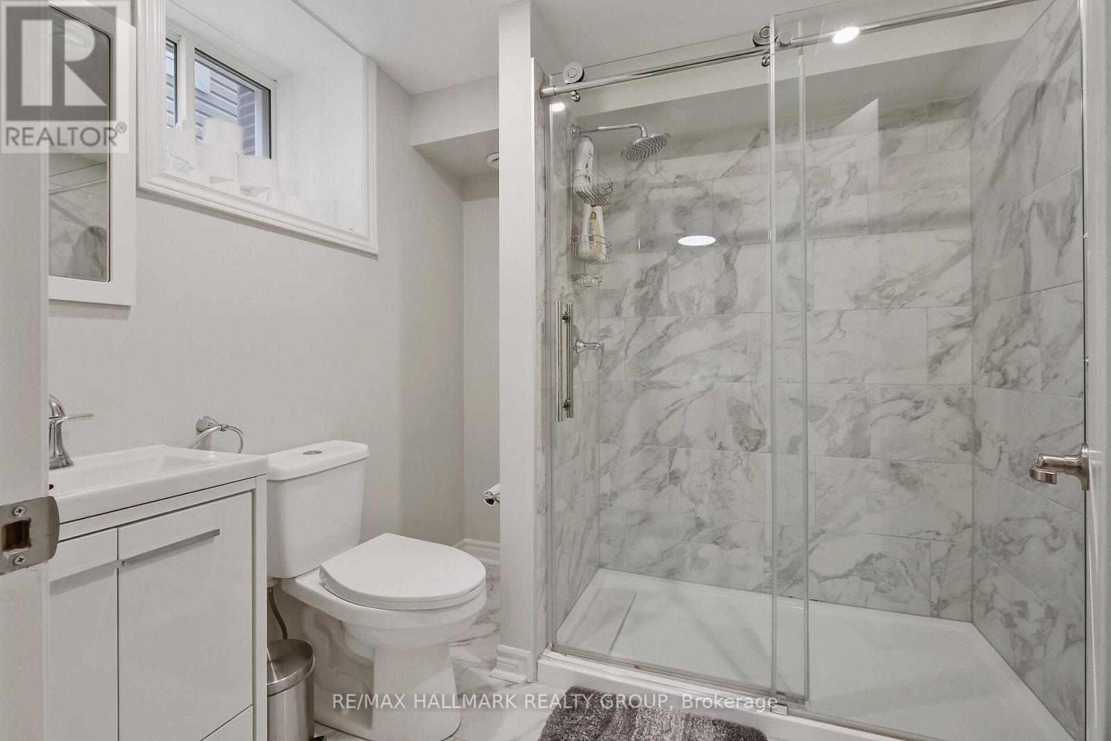 995 Shimmerton Circle