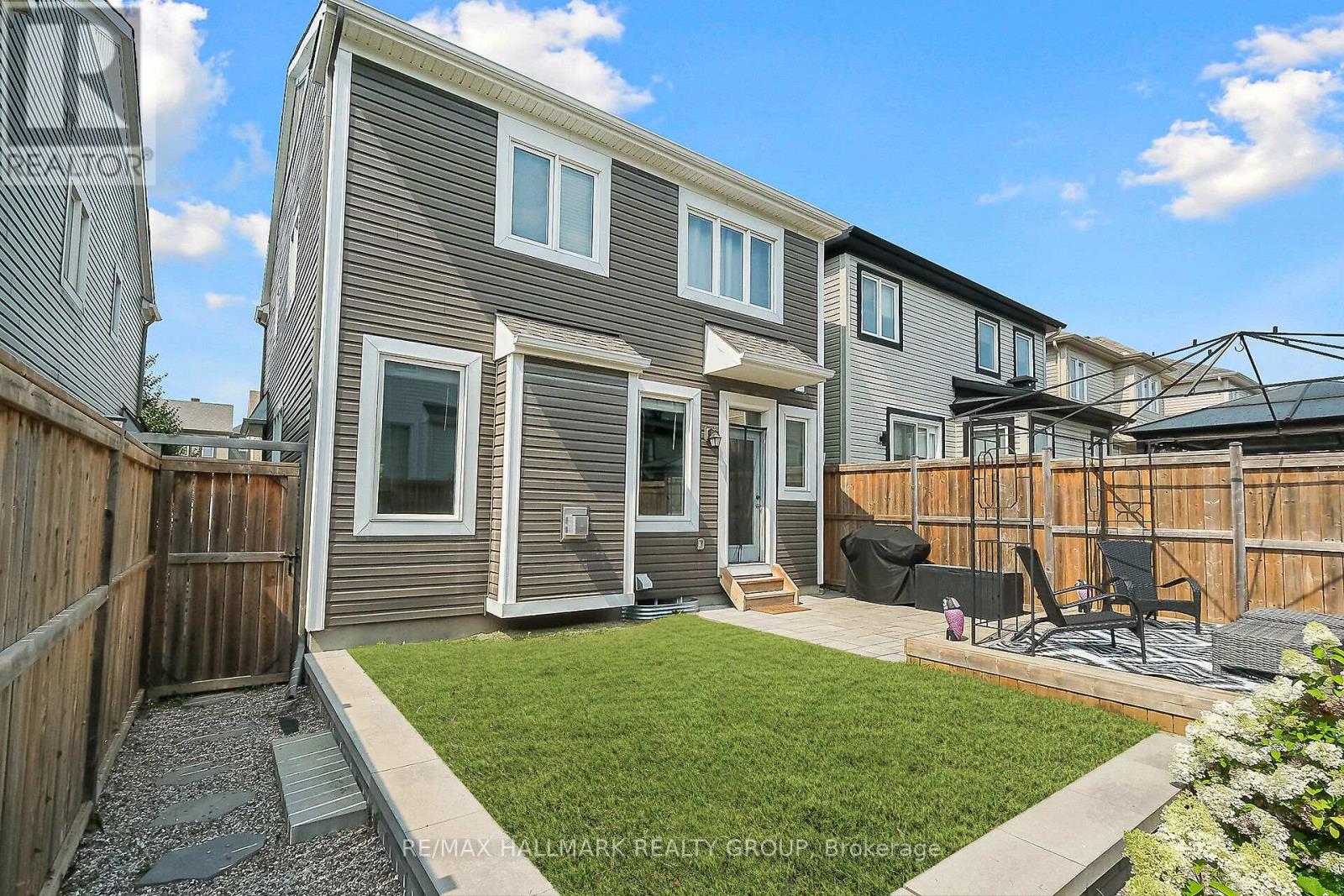 995 Shimmerton Circle