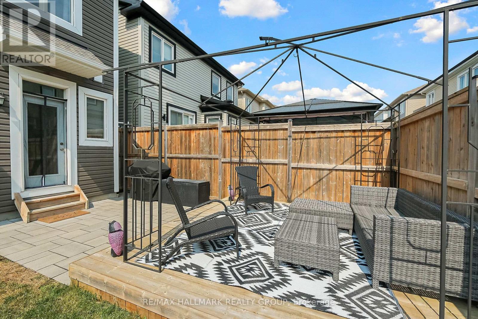 995 Shimmerton Circle