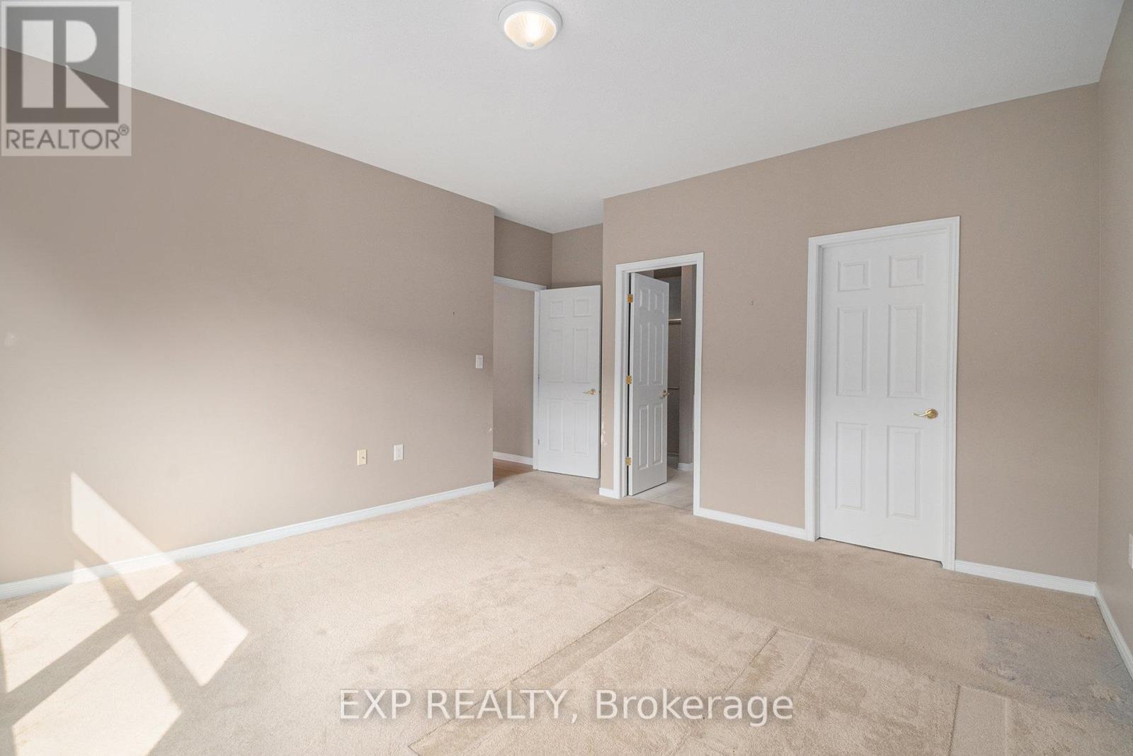 652 Country Trail Private