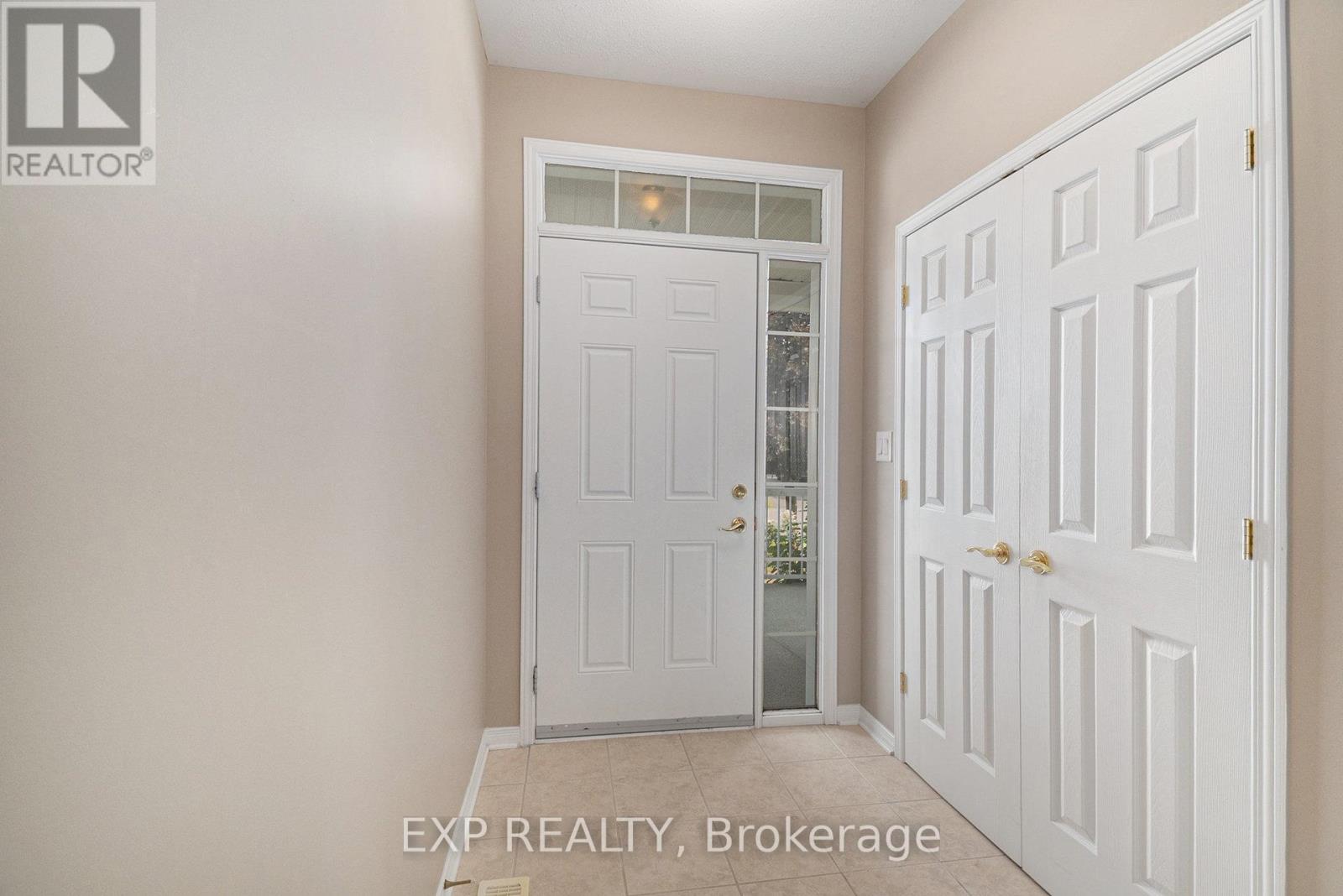 652 Country Trail Private