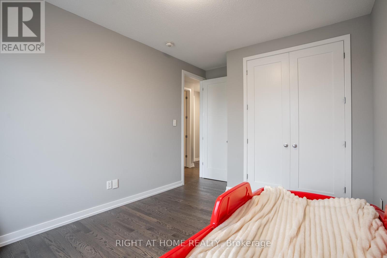 345 Andalusian Crescent